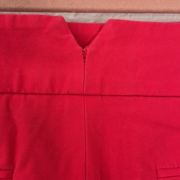 BCBG MaxAzria Red Shorts size M - Picture 6 of 6